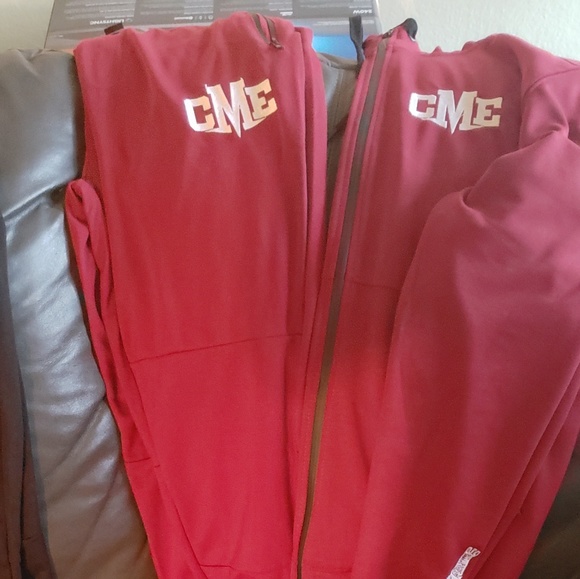 Tech Sweatsuit and Hoodies and Hats too - Picture 2 of 6